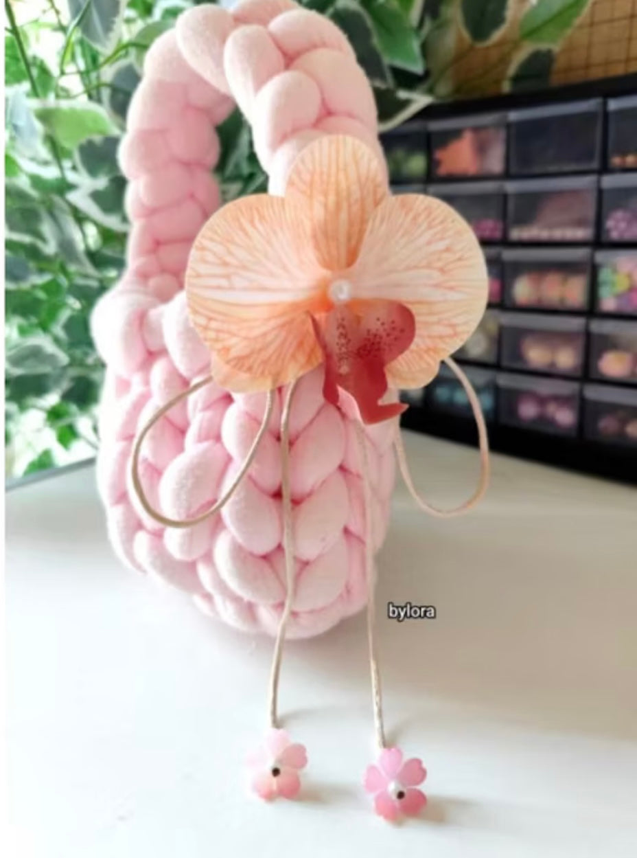 Latex Orchid Charm Neklace bylora Orchid Flower Necklace/Choker x1